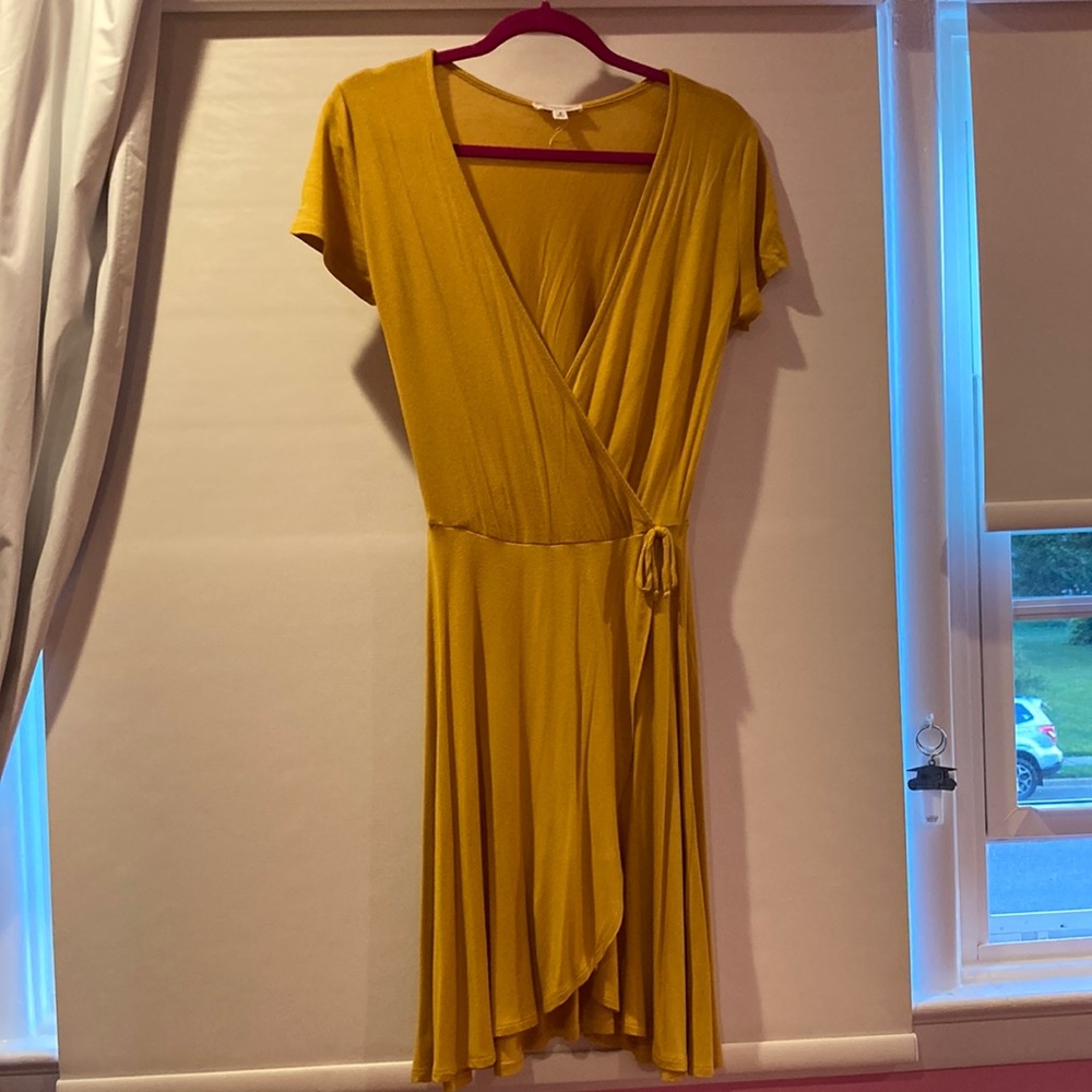 Yellow Spring Dress - Picture 2 of 2